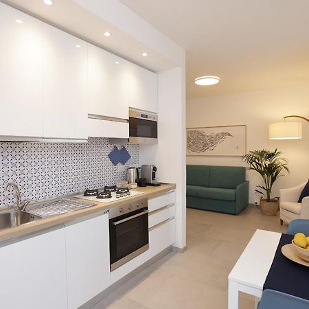 Adamaina - Sea View Apartment With Private Garage Sestri Levante Esterno foto