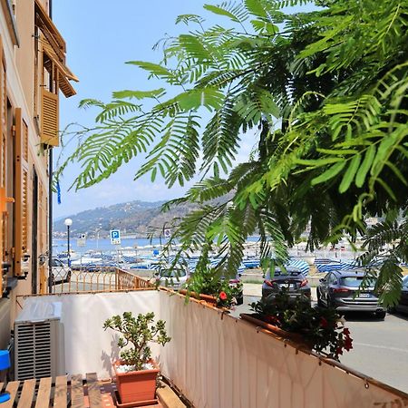 Adamaina - Sea View Apartment With Private Garage Sestri Levante Esterno foto
